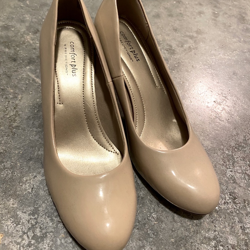 Nude heels